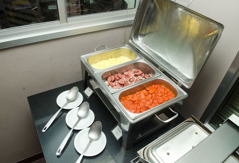 호텔 Impar Suites Cidade Nova