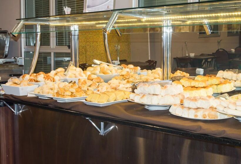 호텔 Impar Suites Cidade Nova