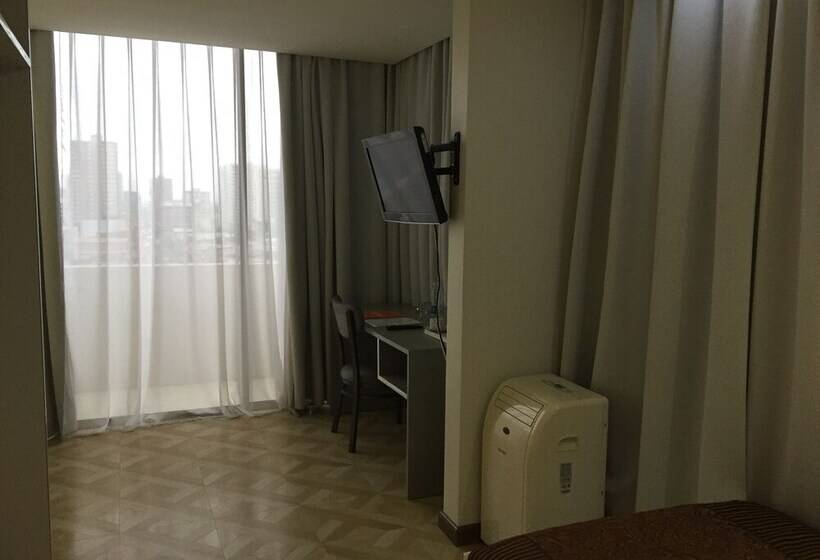 酒店 Gavina Express Iquique