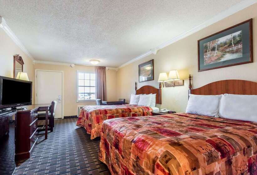 هتل Knights Inn Greenville