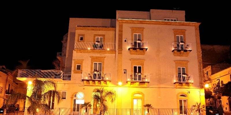 호텔 La Dimora Di Piazza Carmine