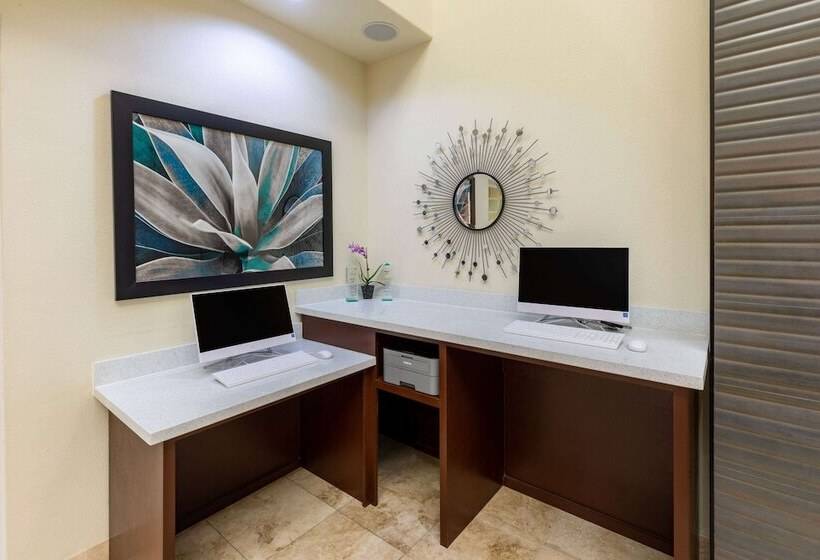 ホテル La Quinta By Wyndham Houston New Caney