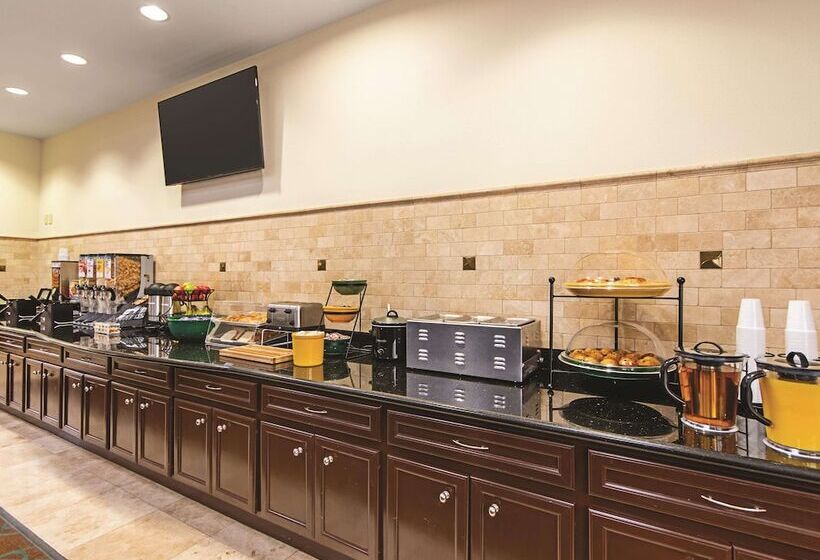 ホテル La Quinta By Wyndham Houston New Caney