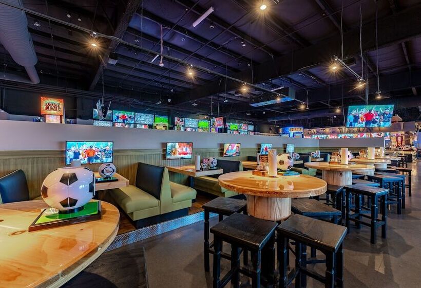 Отель Jefe At Ojos Locos