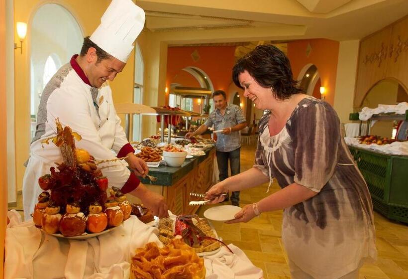 酒店 Mahdia Beach & Aqua Park