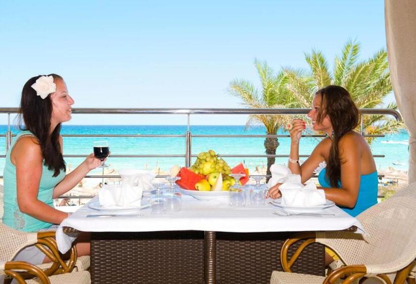 酒店 Mahdia Beach & Aqua Park