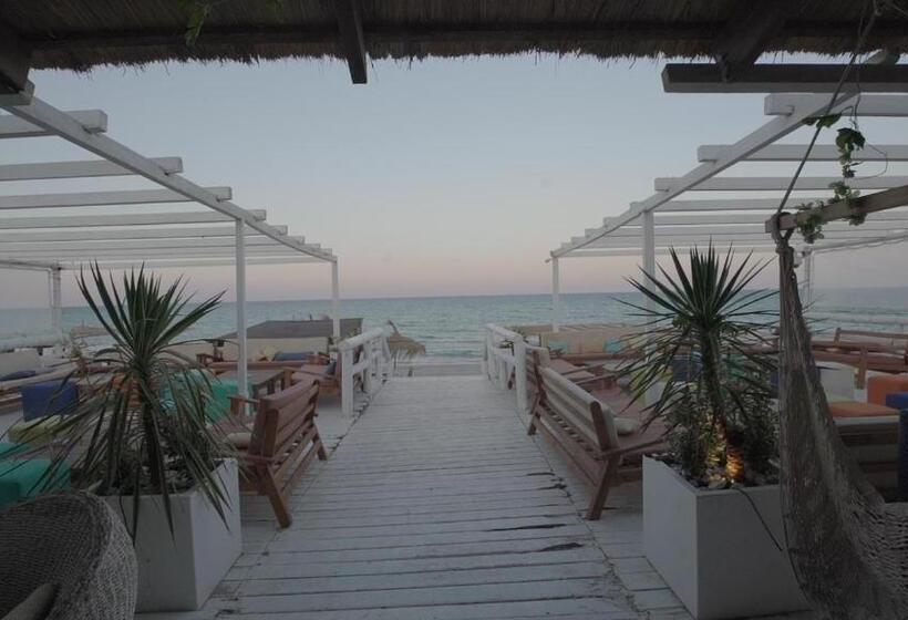 酒店 Mahdia Beach & Aqua Park