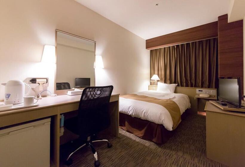 בית מלון כפרי Minamisenri Crystal