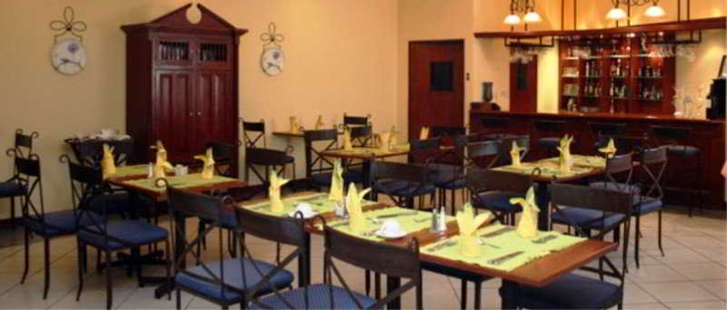 فندق Mirador Plaza