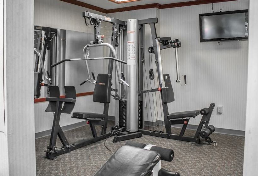 فندق Norwood Inn Hudson  Akron North