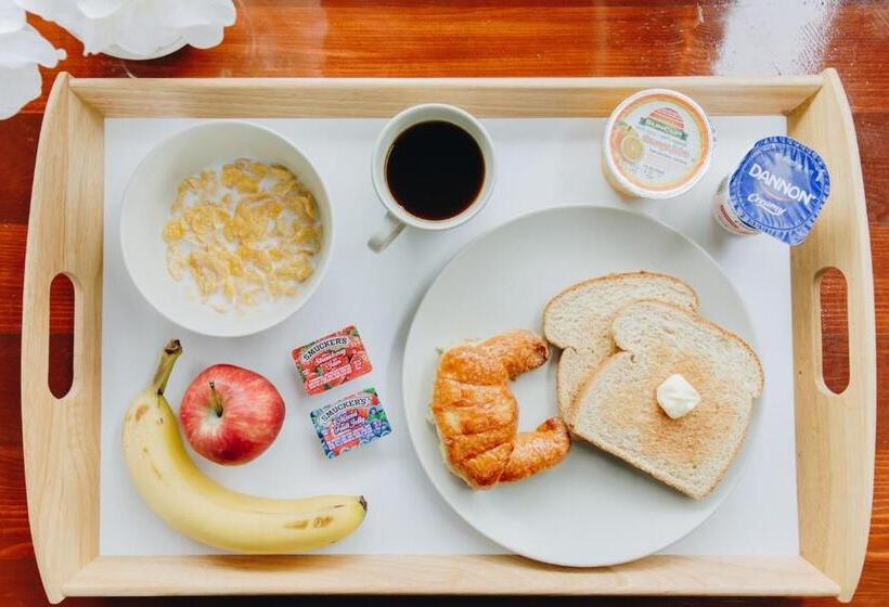 호텔 Ocean Reef Suites