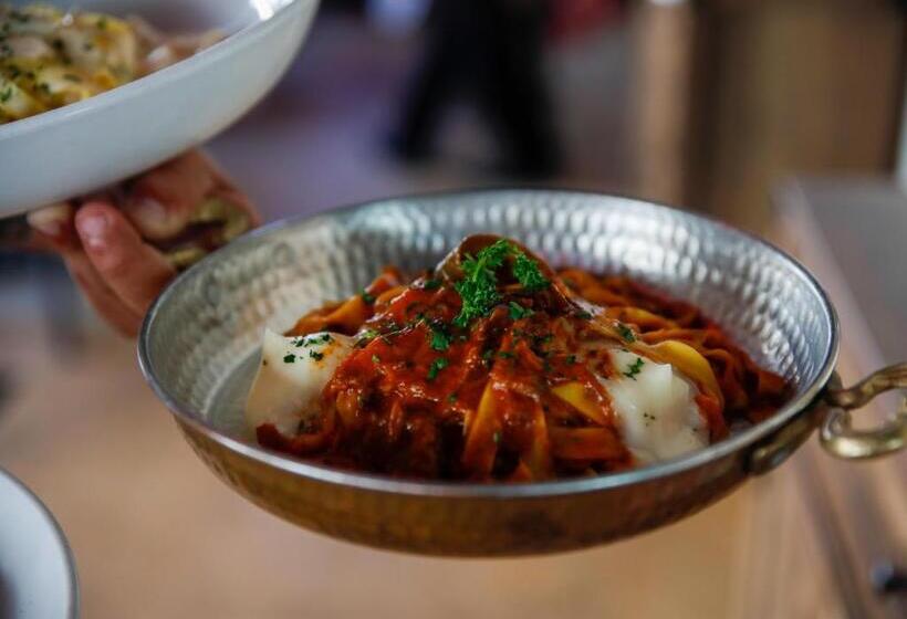 호텔 Ocean Reef Suites