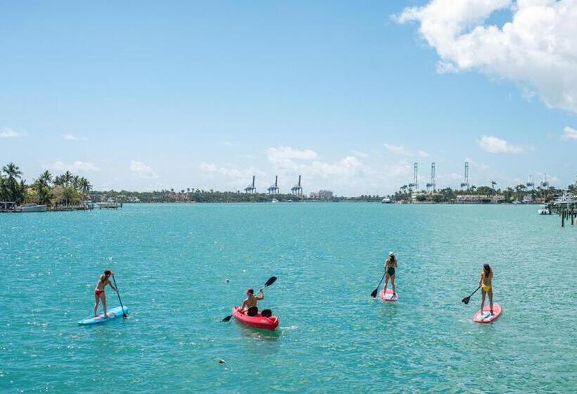 호텔 Ocean Reef Suites