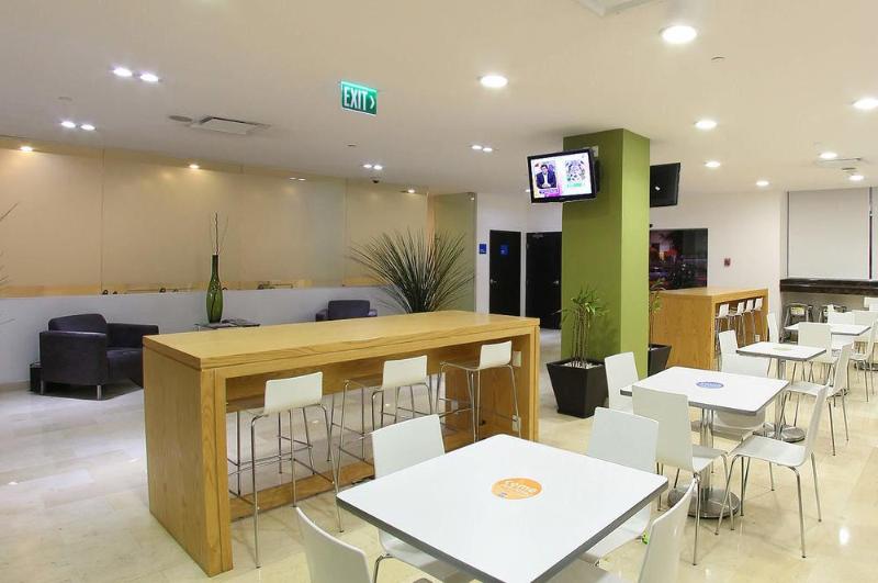 فندق One Culiacan Forum