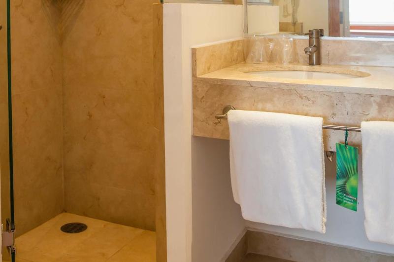 فندق One Culiacan Forum