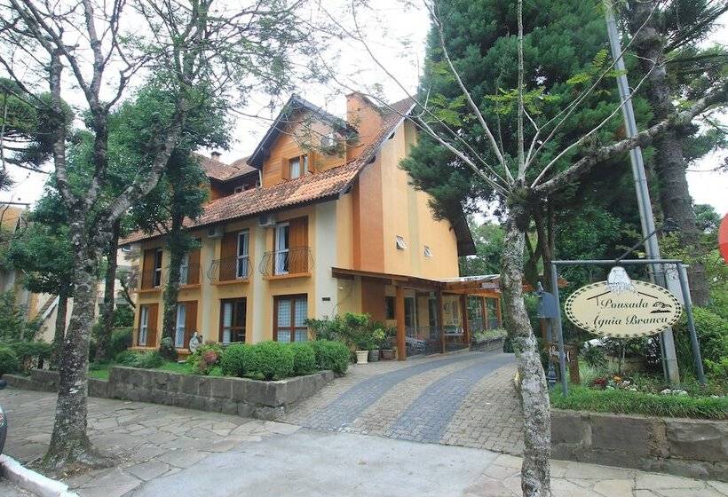 فندق Pousada Aguia Branca
