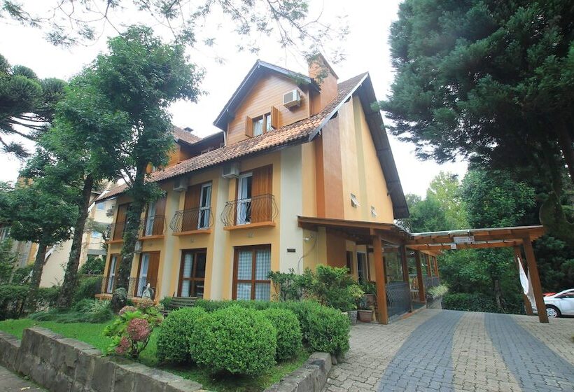 فندق Pousada Aguia Branca