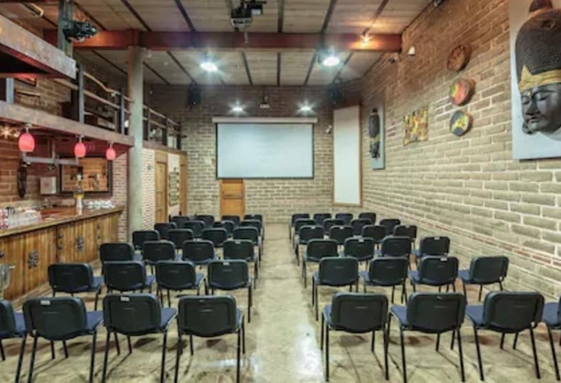 Отель Quinta San Carlos