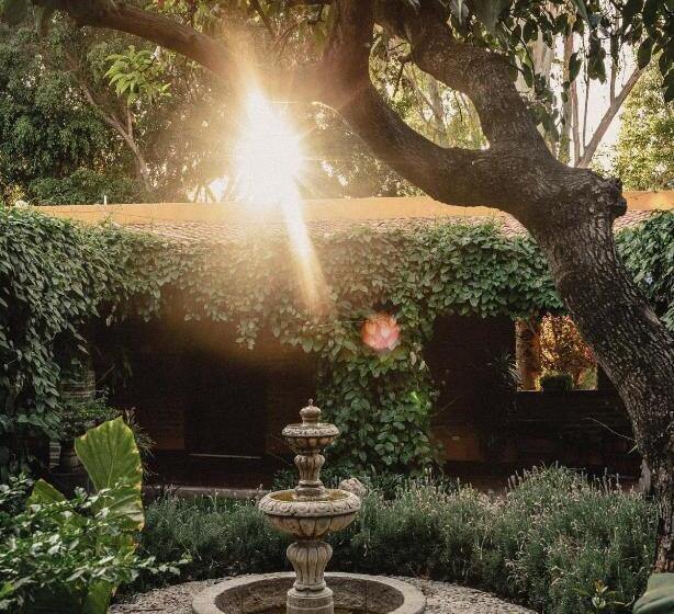 Отель Quinta San Carlos