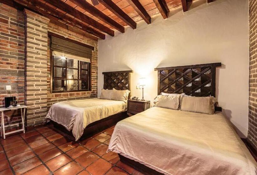 فندق Quinta San Carlos