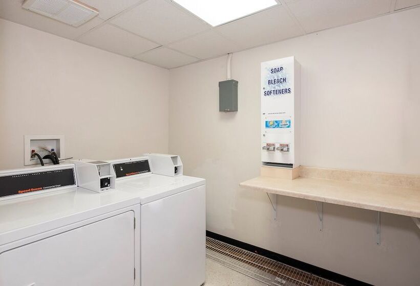 فندق Red Roof Inn & Suites Mt Holly  Mcguire Afb