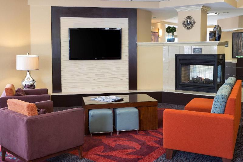 فندق Residence Inn By Marriott Fort Collins