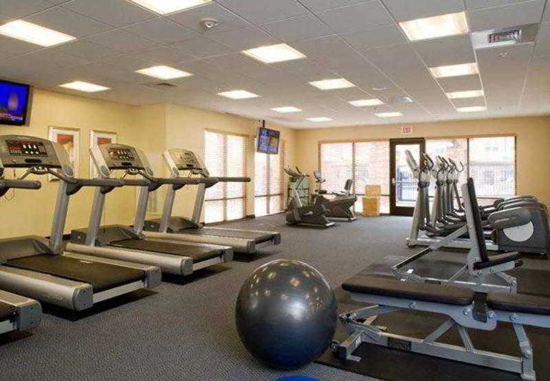 בית מלון כפרי Residence Inn Phoenix Glendale Sports & Entertainment District