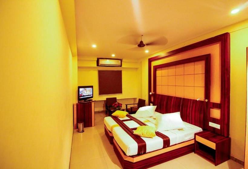 Отель Rishi Regency