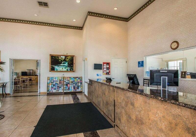 فندق Rodeway Inn Oceanside Marina