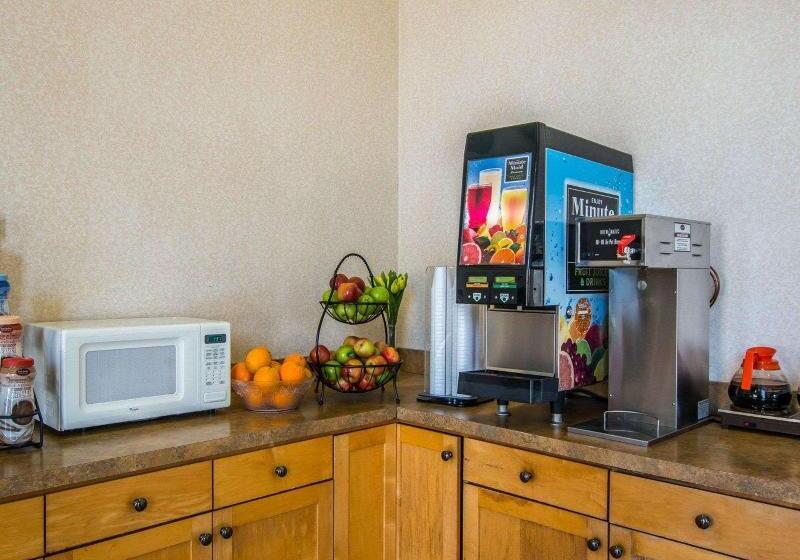 فندق Rodeway Inn Oceanside Marina