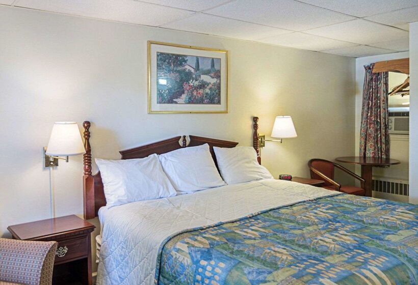 فندق Rodeway Inn