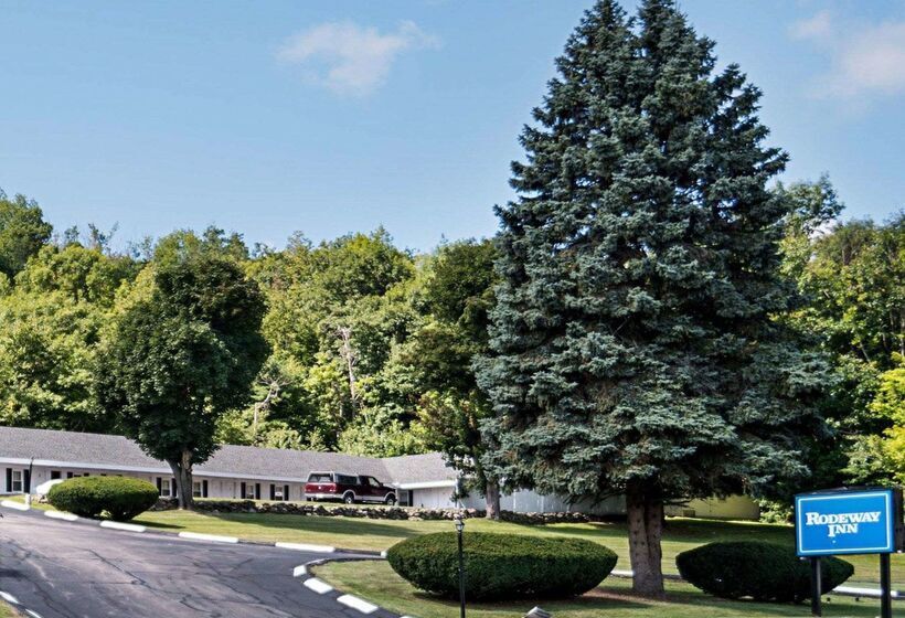 فندق Rodeway Inn