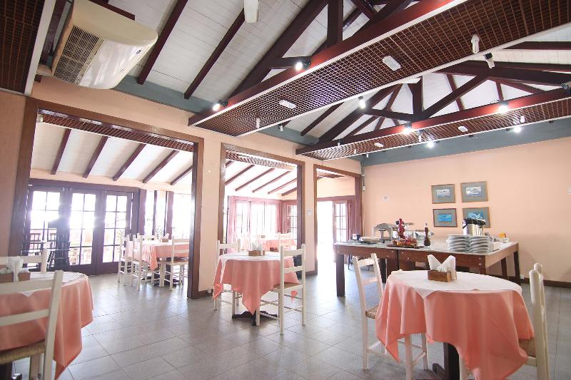 ホテル Samba Angra dos Reis