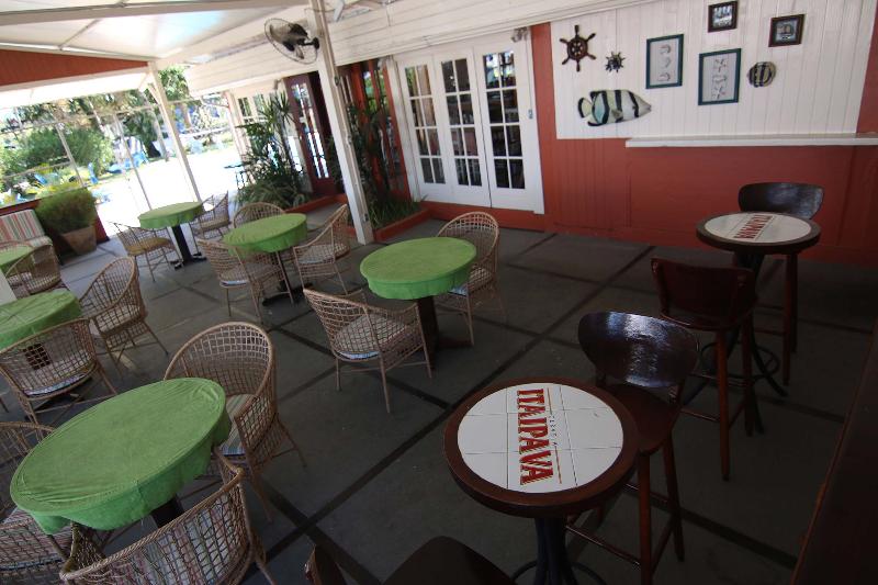 ホテル Samba Angra dos Reis