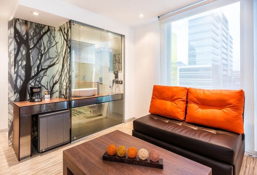 Отель Shg Bogota 100 Design