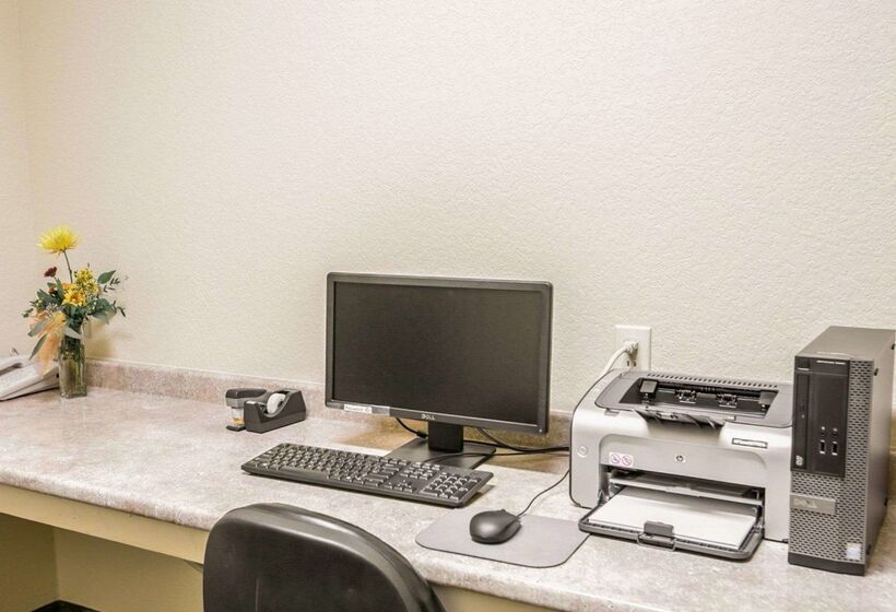 酒店 Sleep Inn & Suites Near Palmetto State Park