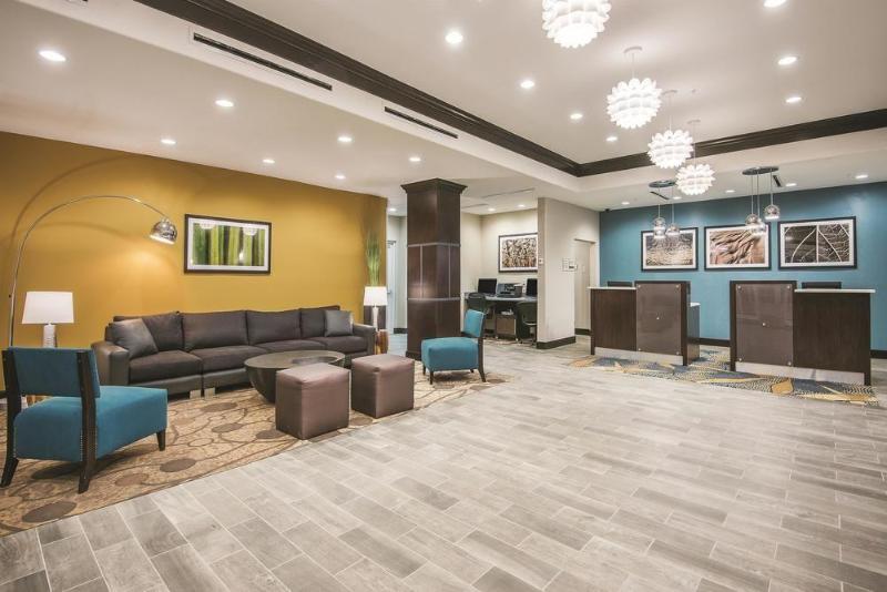 酒店 Sleep Inn & Suites Near Palmetto State Park