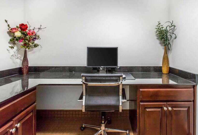 호텔 Sleep Inn And Suites Lubbock