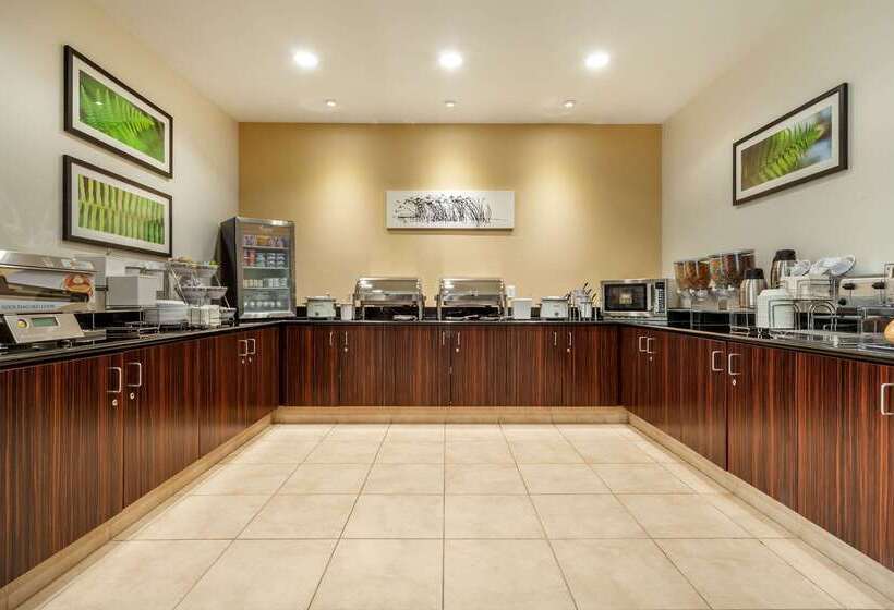 酒店 Sleep Inn & Suites Grand Forks Near Alerus Center