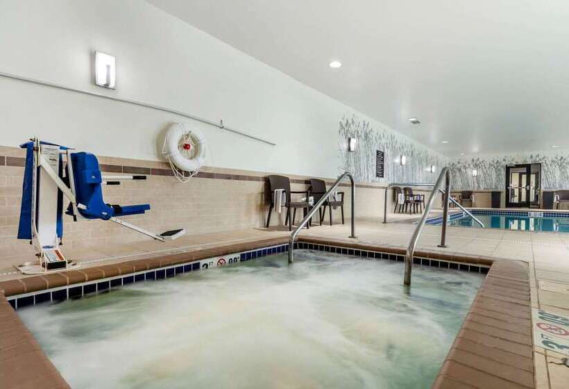 酒店 Sleep Inn & Suites Grand Forks Near Alerus Center