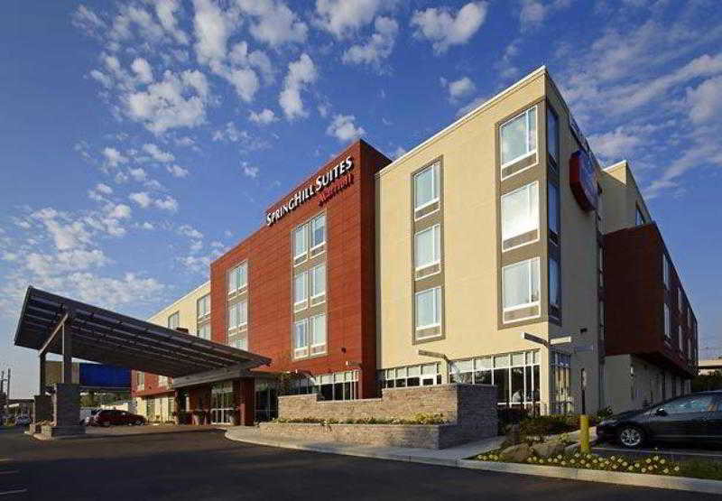 هتل Springhill Suites By Marriott Pittsburgh Latrobe