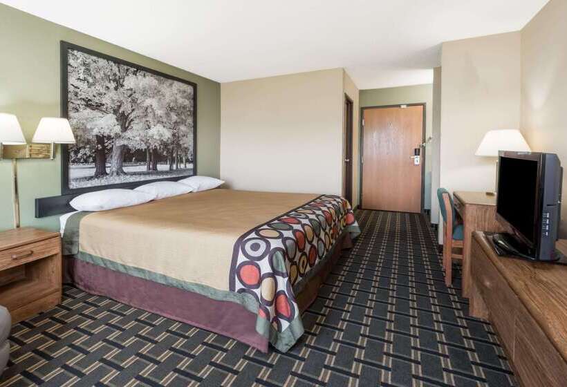 فندق Super 8 By Wyndham Greenville