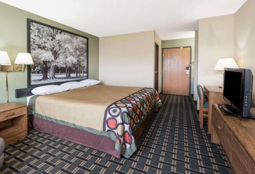 فندق Super 8 By Wyndham Greenville