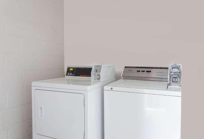 ホテル Super 8 By Wyndham Hardeeville