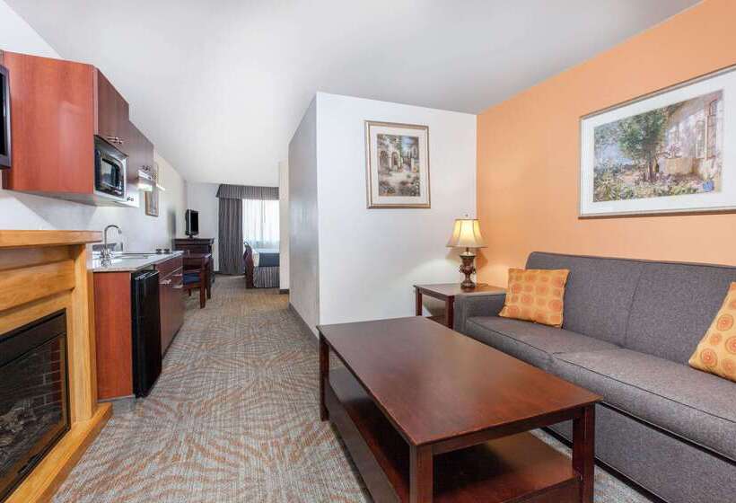 ホテル Super 8 By Wyndham Lubbock West