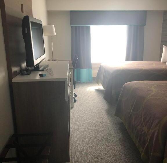 فندق Super 8 By Wyndham Manchester Airport