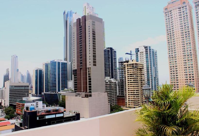 Отель Terranova