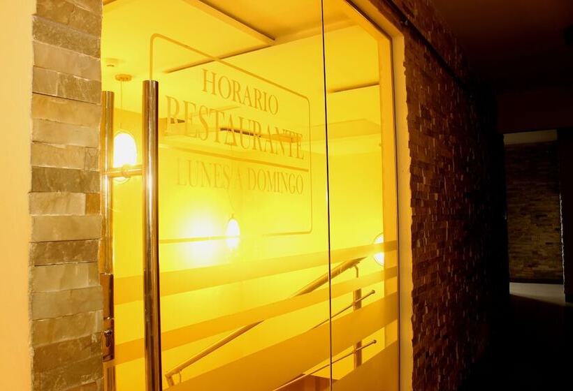 Отель Terranova