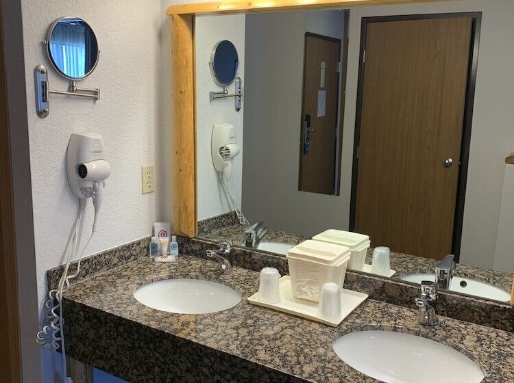 فندق The Antler Lodge  Gardiner