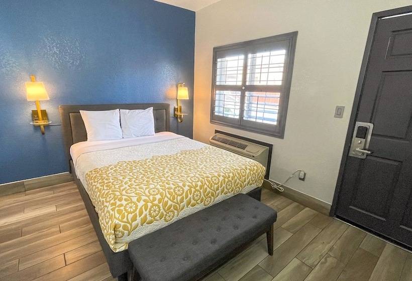 هتل The Fremont Inn